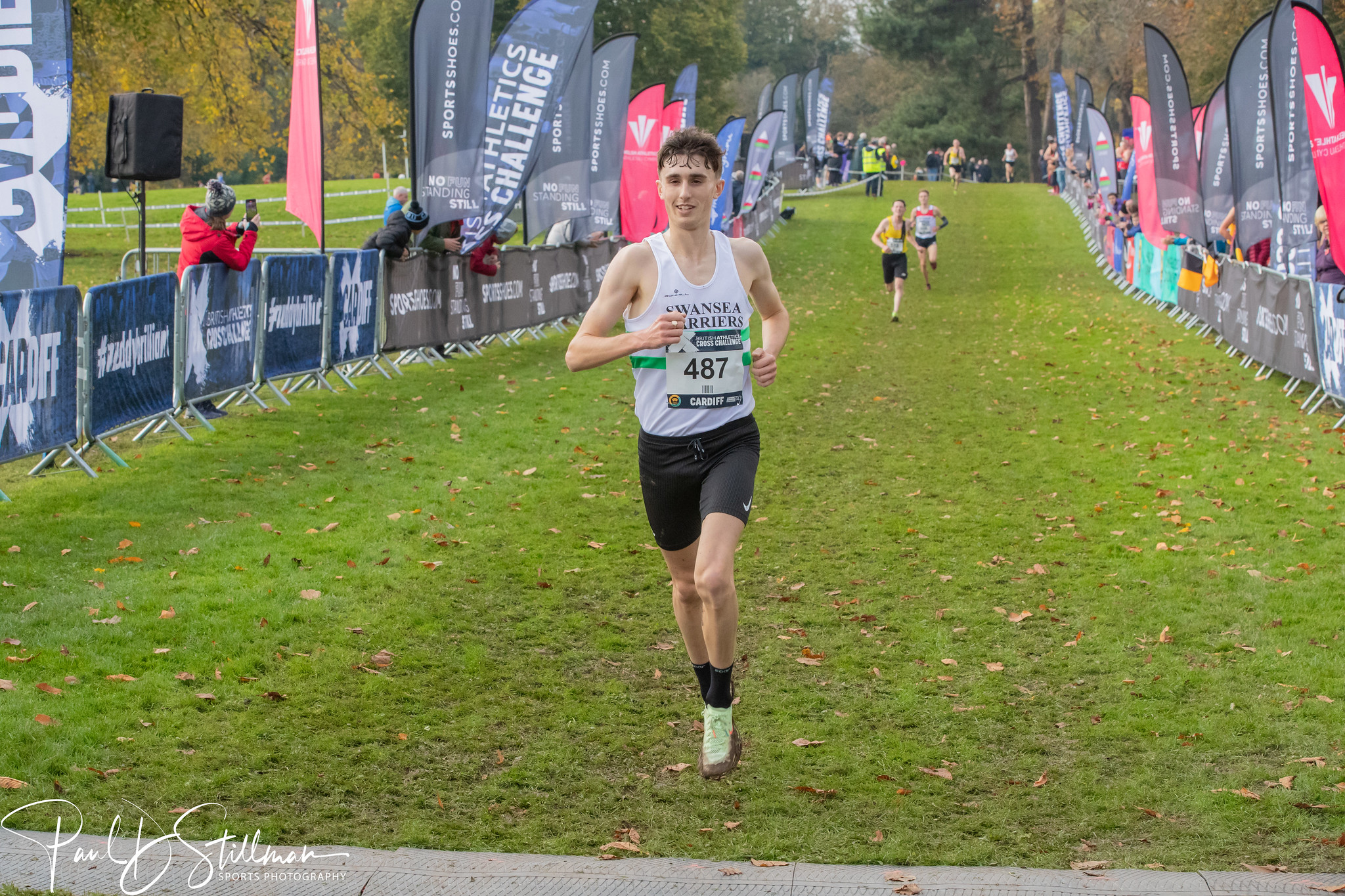 Dafydd Jones finishes second in the U20 Men's race at the 2023 Cardiff Cross Challenge.